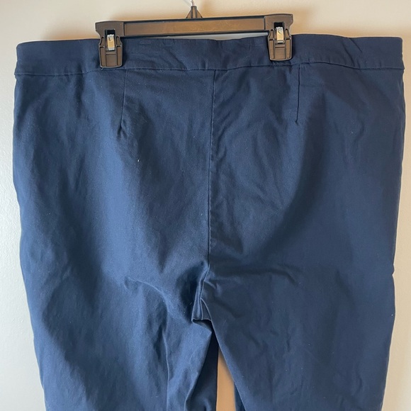 Michel Studio Collection Versatile Alexa Pull On Dress Pants in Navy, Size 18P - Picture 4 of 5